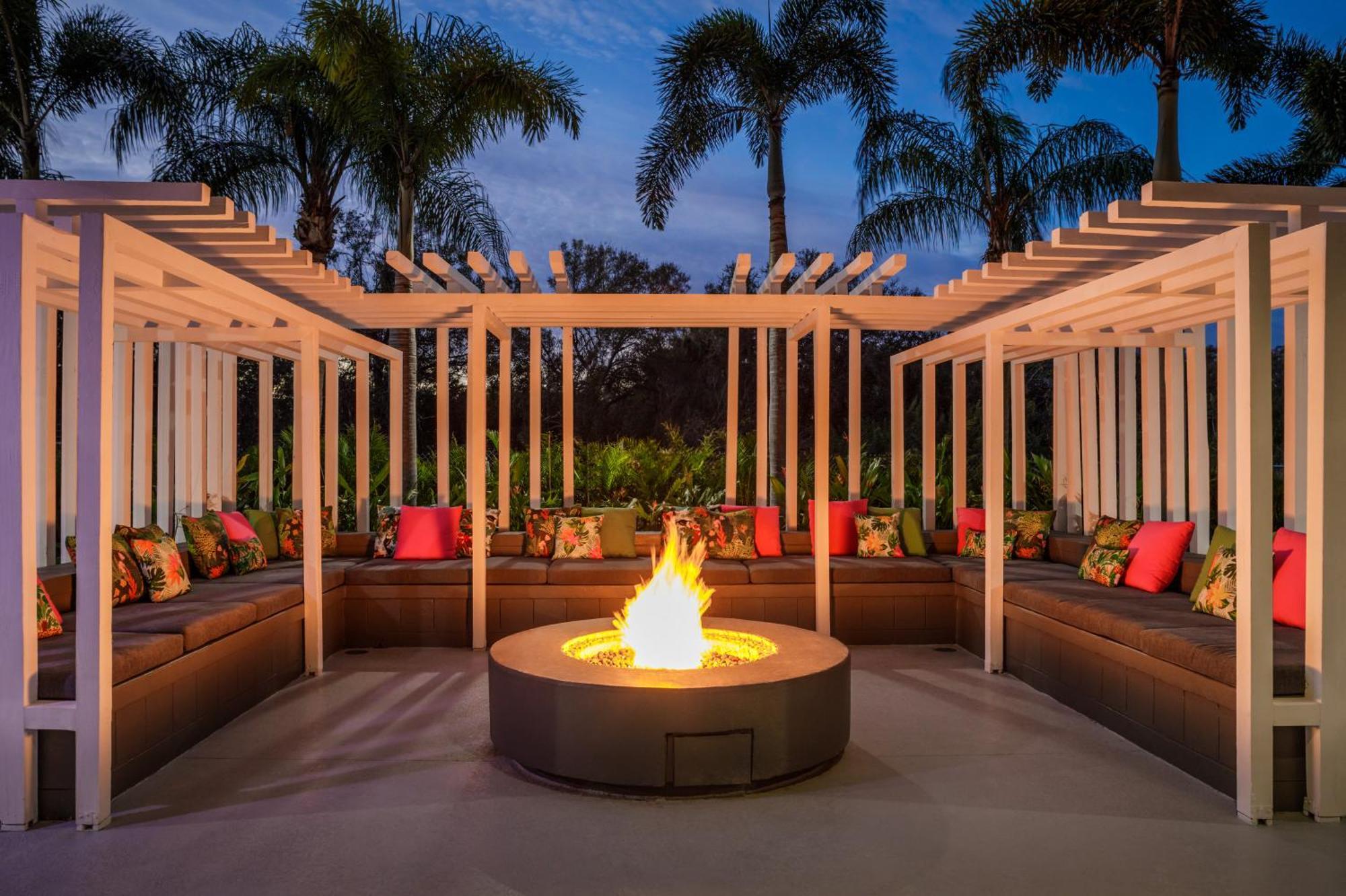 Hotel Doubletree By Hilton Sarasota Bradenton Airport Zewnętrze zdjęcie